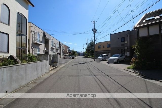 青森県青森市桂木２丁目[1R/27.4m2]の周辺2