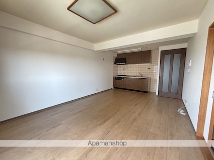 福島県郡山市本町１丁目[3LDK/64.8m2]の内装2