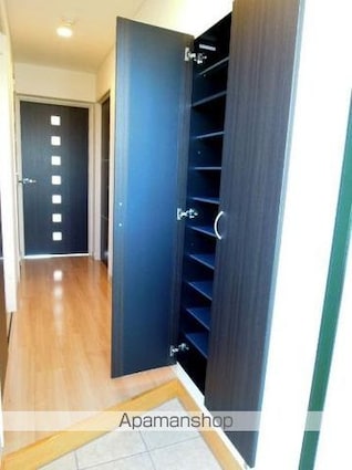 Ｃｕｏｒｅ[2DK/56.02m2]の玄関