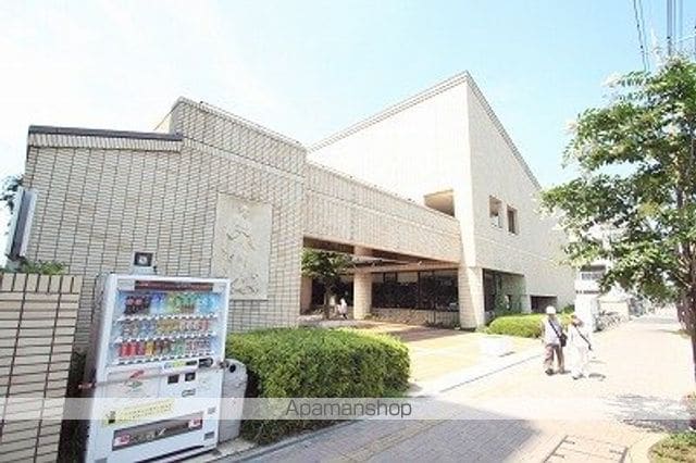 レオネクストホワイトパレスの周辺写真