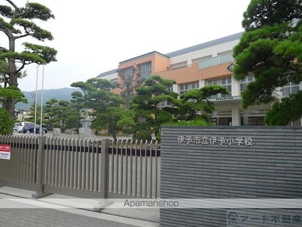 伊予市下吾川借家[3DK/73.61m2]の周辺7