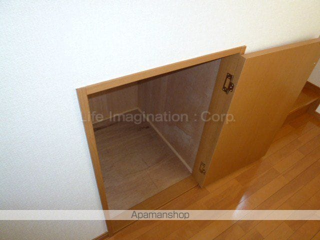 ハミングバードの内装写真