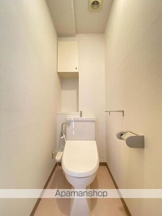 ストーンレイク子の浜[2LDK/61.38m2]のトイレ