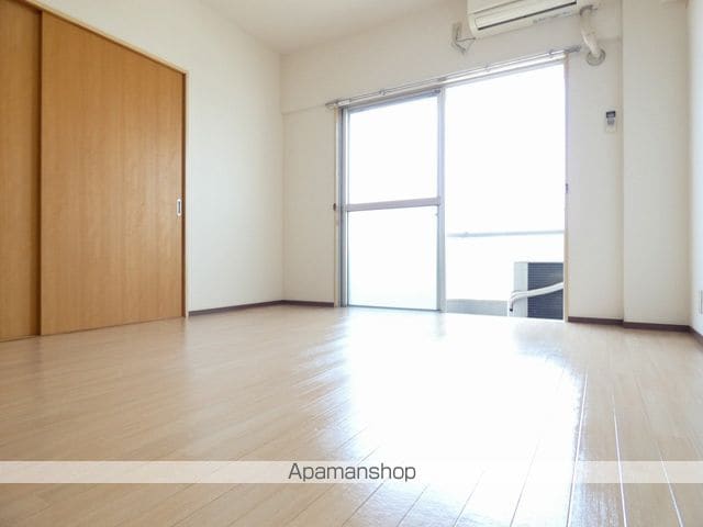 キャトルセゾンの内装写真