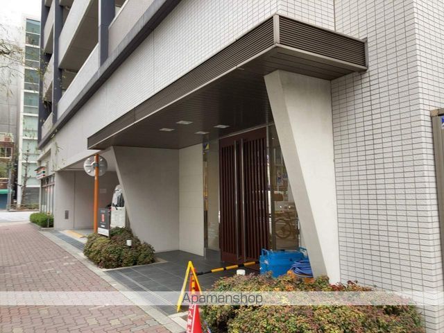 パークアクシス浅草橋の玄関写真