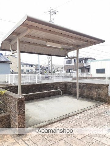 ユースハイム IIの玄関写真