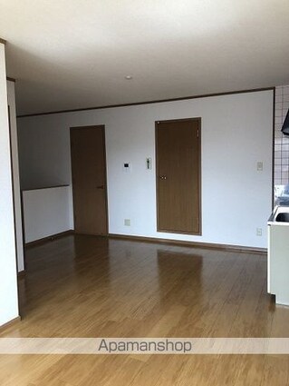 クレストール山地Ｂ[2LDK/58.12m2]のリビング・居間