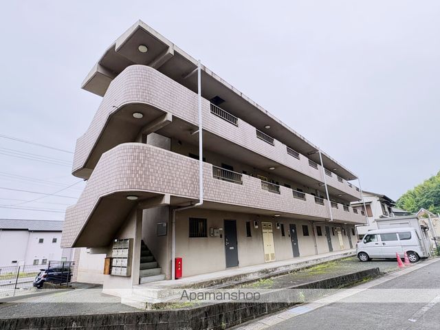 ロッククラウドマンションの外観写真