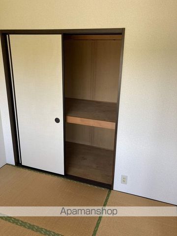 湘南ハイツの内装写真