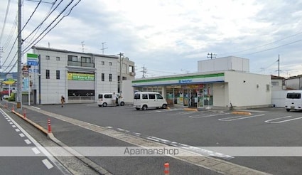 ステラ[1LDK/56.36m2]の周辺3