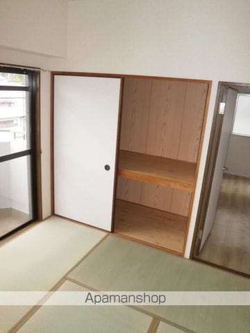 コートスミユーの内装写真