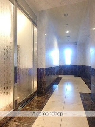 東京都目黒区青葉台３丁目[1K/25.28m2]のエントランス1