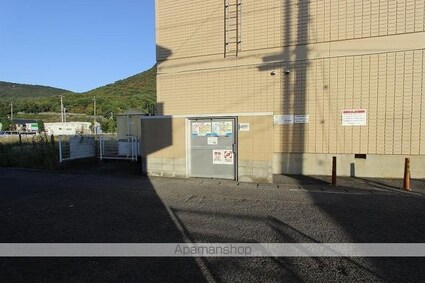 ニューエルディム裕Ⅱ[2LDK/66.27m2]の共用部2