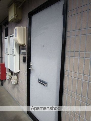 メゾン・クレールの玄関写真
