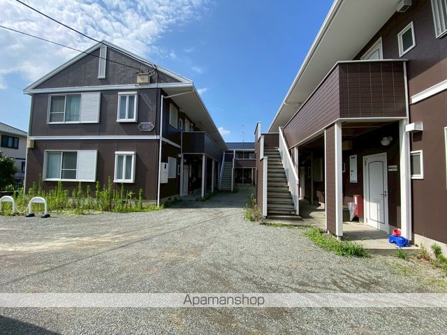 ハイツファインの玄関写真