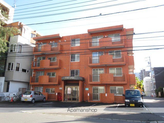 ロイヤルコート円山の外観写真