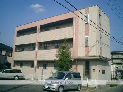 クレストコート[1K/24.96m2]の駐車場2