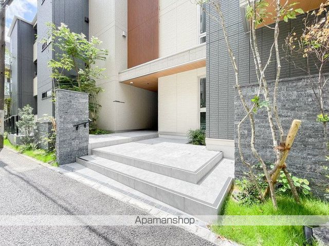 オルテンシアの玄関写真