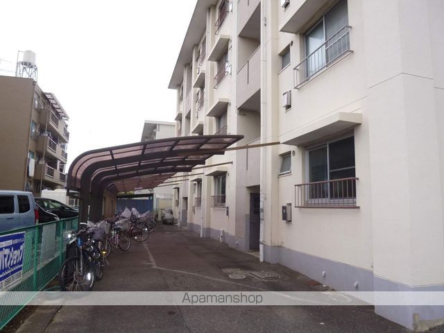 六軒屋農住団地コーポ松栄の玄関写真