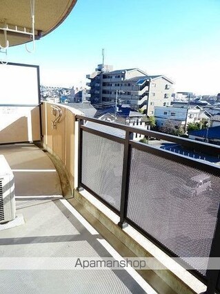 東京都羽村市緑ヶ丘５丁目[2LDK/56.57m2]のバルコニー