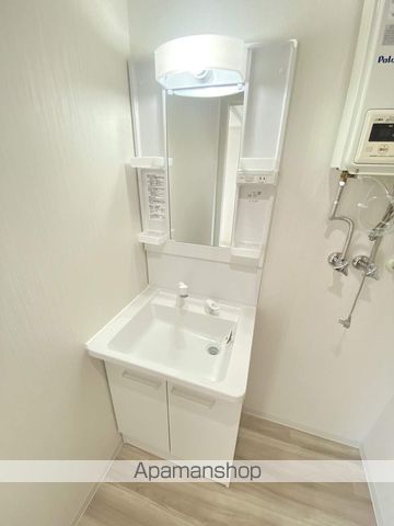 LIVING WITH MOTOの内装写真