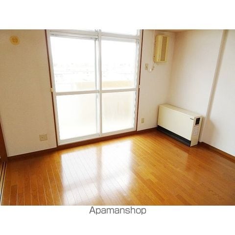 フェイマスKITAMI 3番館の内装写真