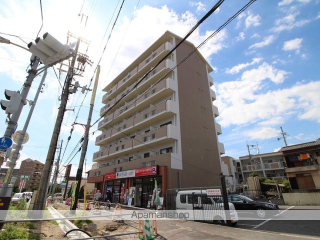 サニーカーサの外観写真