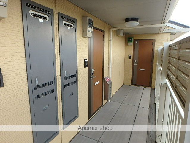 パークサイドKの玄関写真