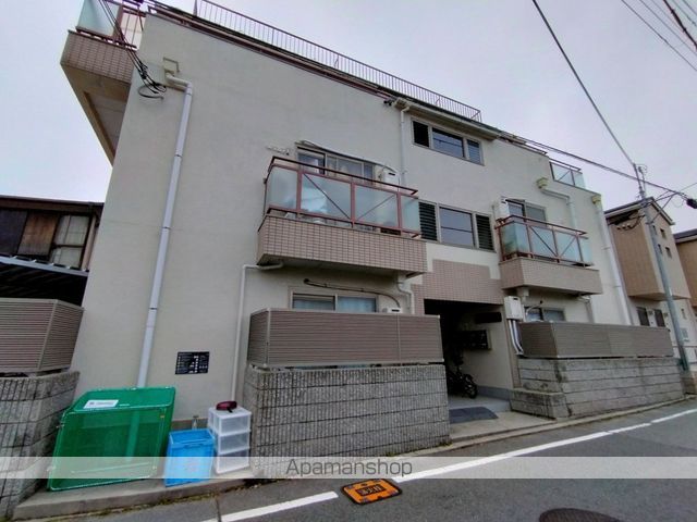 シャンラヴィーヌの外観写真