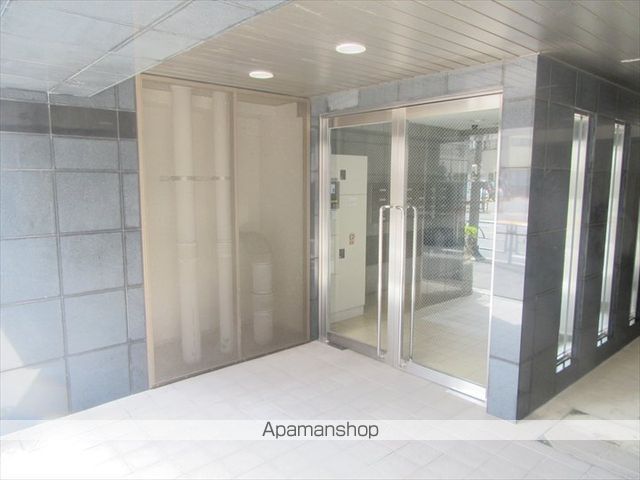 プロスペクト町屋の玄関写真
