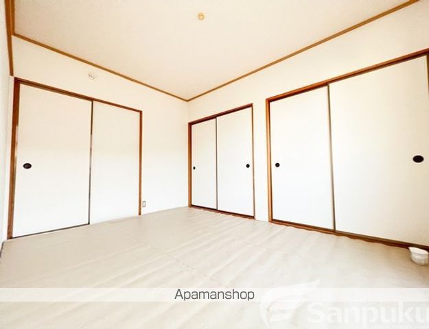 フレンドリーハイツ日野 A棟の内装写真