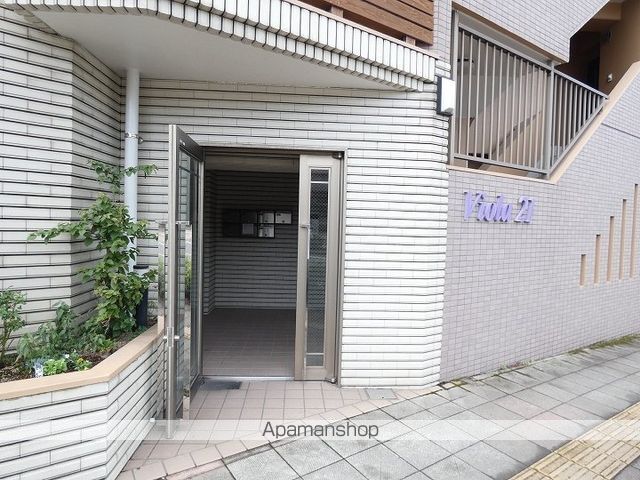 ビオラ21の玄関写真