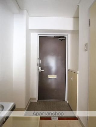 愛媛県松山市緑町１丁目[1K/19.8m2]の玄関