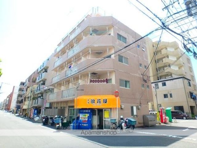 スカイコーポ新屋敷の玄関写真