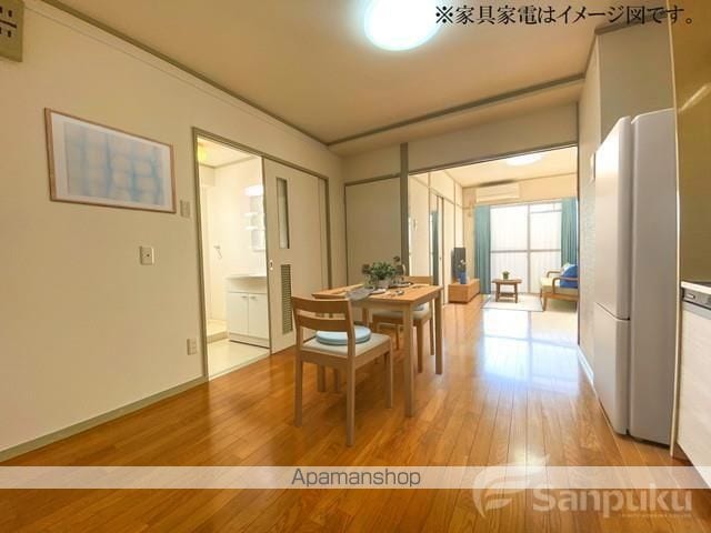 トロワボヌールIVの内装写真
