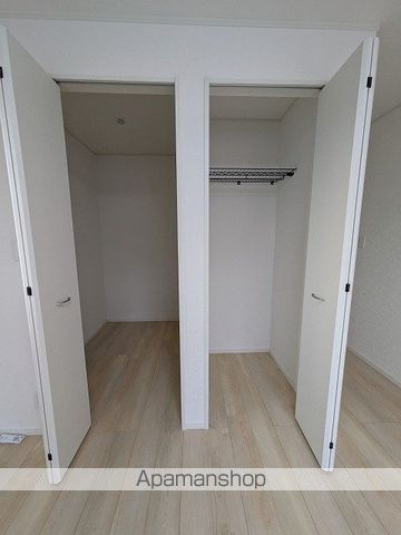静岡市葵区 2階建 築3年の内装写真