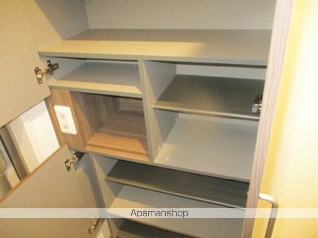 フォレストウッド A棟の内装写真