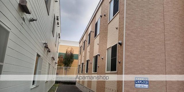 レオパレスサンシロイシの外観写真