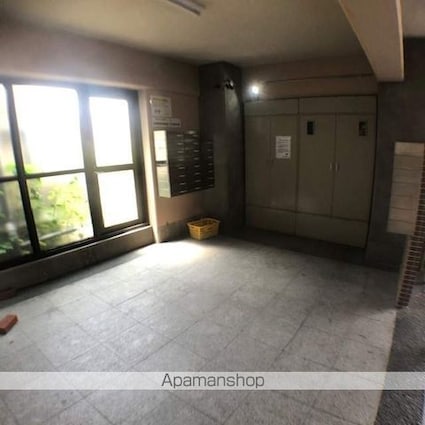 アートプラザユー[1K/28.67m2]のエントランス3