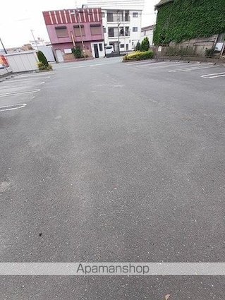 プロスペール[1LDK/44.97m2]の駐車場