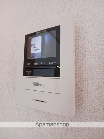 コントラーダBの内装写真