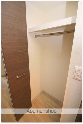 エスキュート京町堀の内装写真