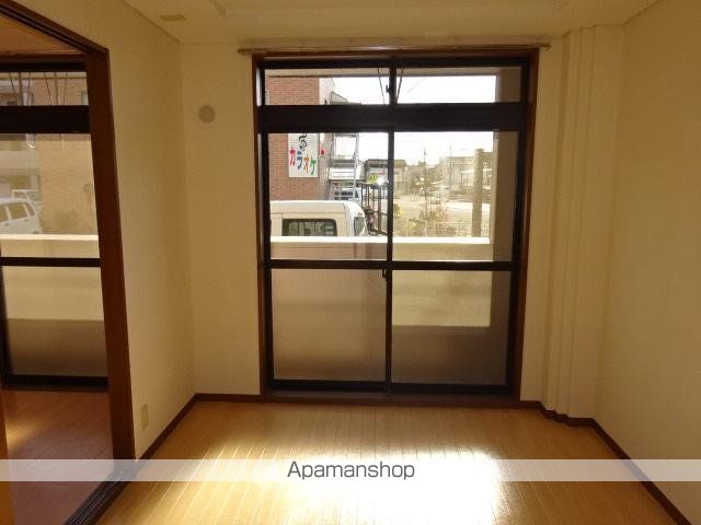 パープルメゾン壱番館の内装写真