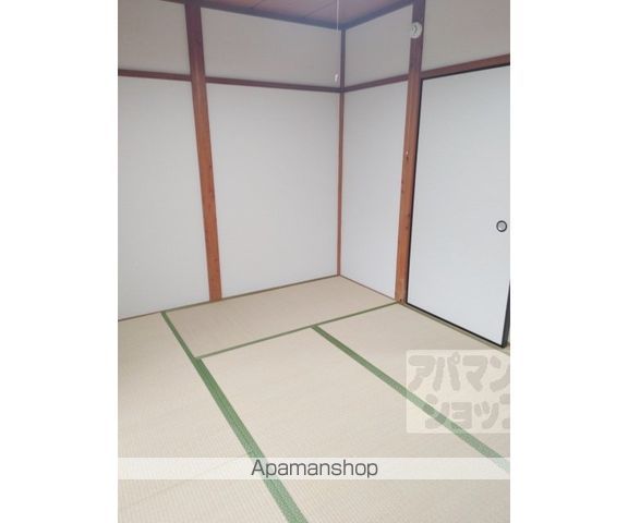 東英ハウス堂ノ川 B棟の内装写真