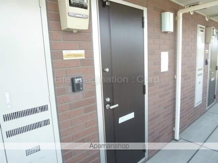 滋賀県草津市西草津１丁目[1K/30.27m2]のエントランス3