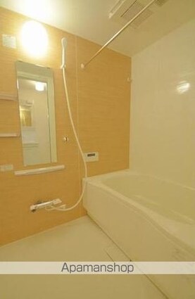 ＳＩＬＫ　ＴＥＲＲＡＣＥ[2LDK/62.93m2]のバス