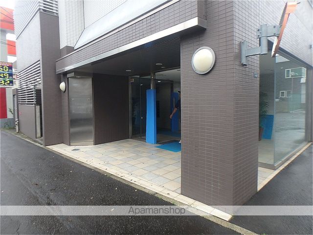 クレステージ宮の森の玄関写真