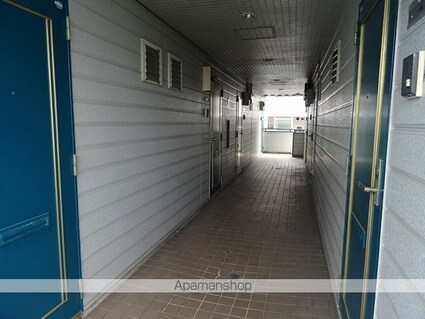 レモンハウス[1LDK/35m2]のエントランス