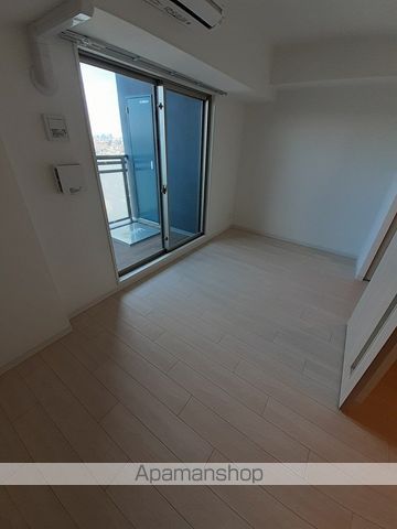 ワールドアイ大阪城EASTアドバンスの内装写真