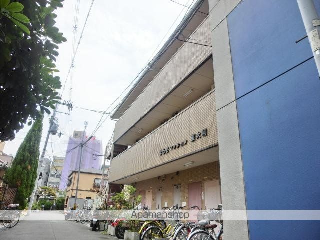 まるき東大利の玄関写真